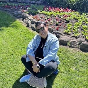 Meet your Posher, Ericka